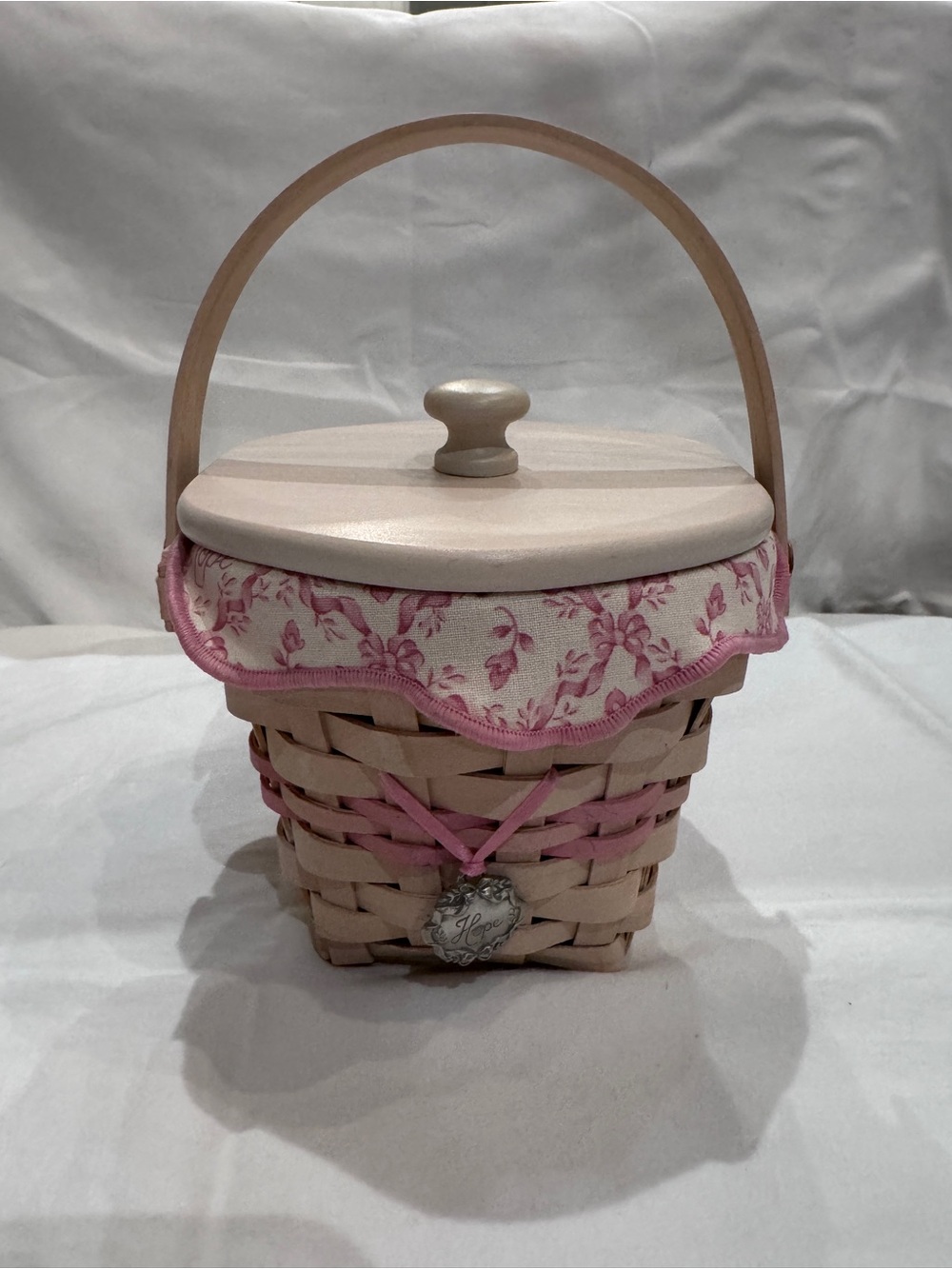 Longaberger Pink-Trim Floral Lined Woven Basket - Picture 11 of 11